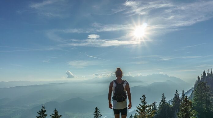 Los beneficios de hacer senderismo beneficios del senderismo